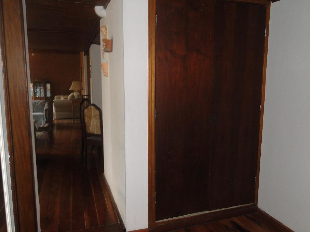 Casa Em Condominio Privado Campos do Jordão 外观 照片